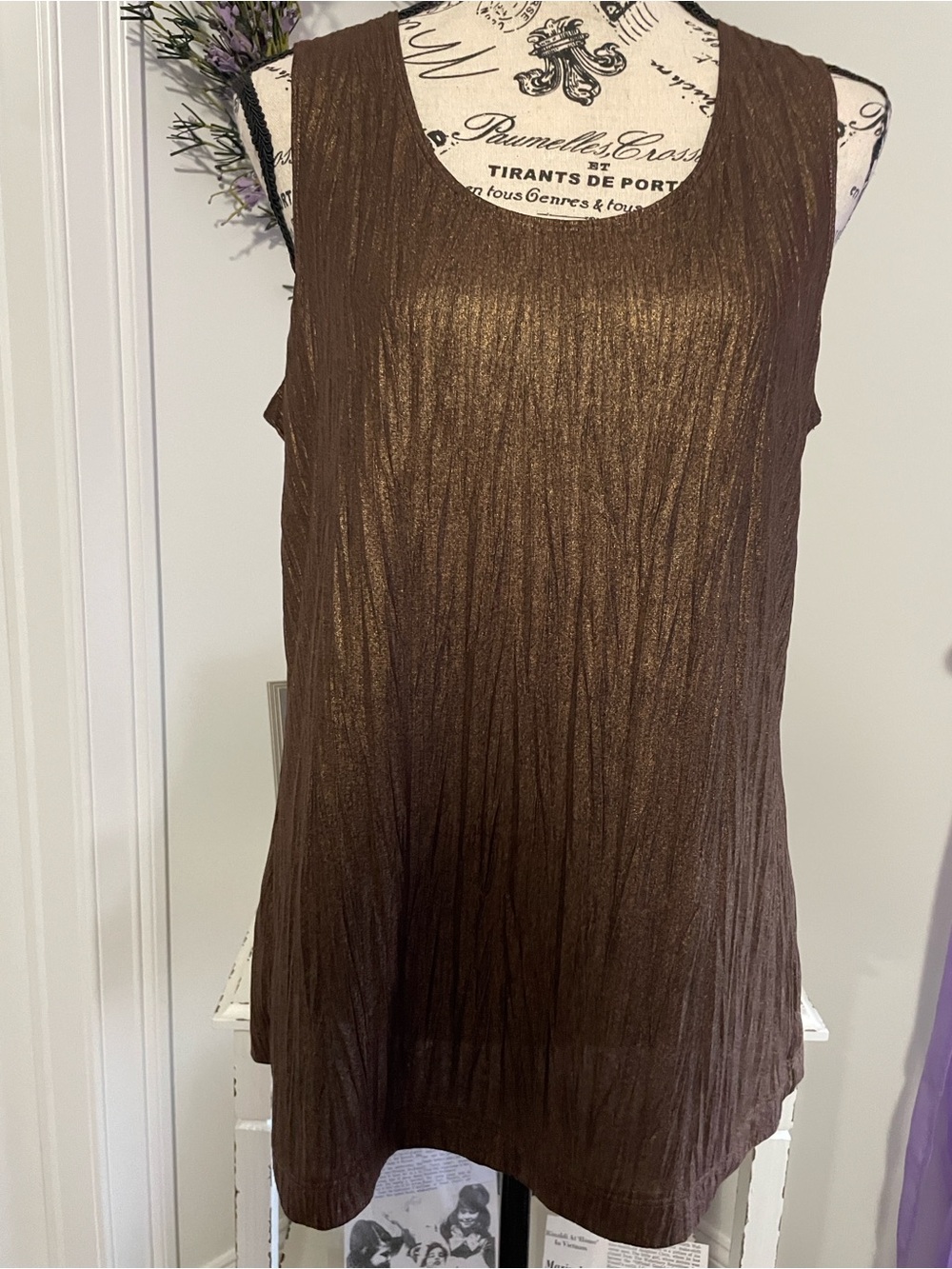 Chico's Metallic Brown Crinkle Tank Top